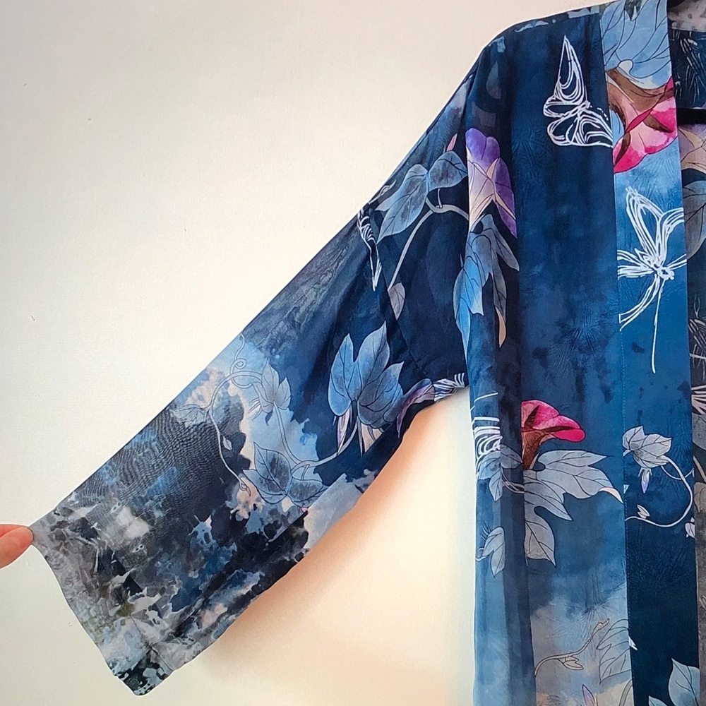 Citron Blue Floral Sheer Kimono - Picture 5 of 9
